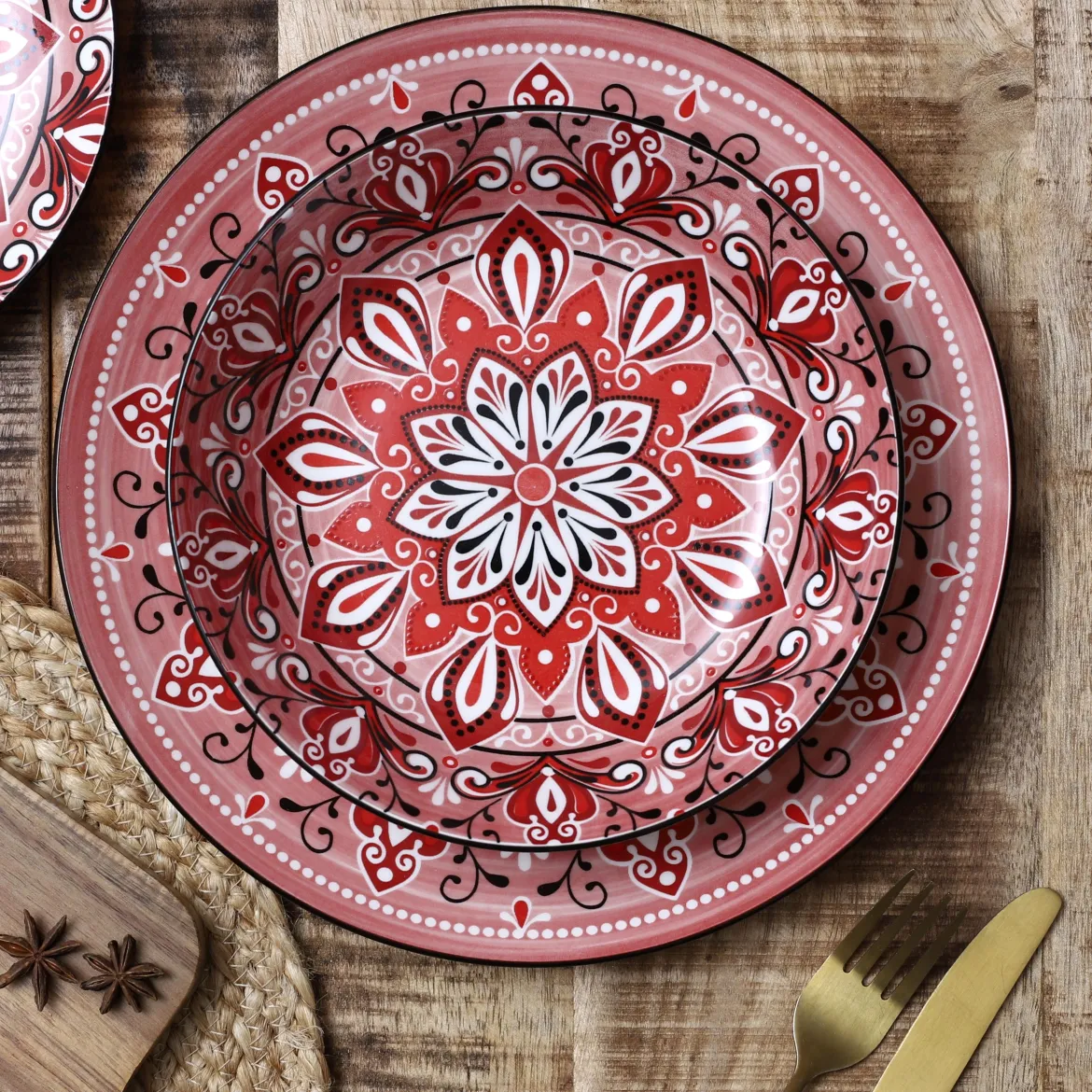 ASSIETTE CREUSE JAIPUR ROUGE D.20CM