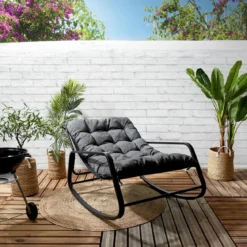 FAUTEUIL BASCULE MIAMI NOIR ET METAL 92X69X130CM