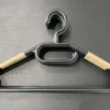 LOT 10 CINTRES PLASTIQUE TETE TOURNANTE