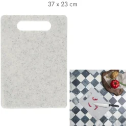 PLANCHE A DECOUPER PLASTIQUE 37X23CM