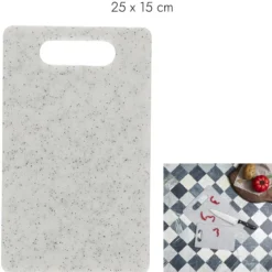 PLANCHE A DECOUPER PLASTIQUE 25X15CM