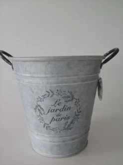 POT METAL POIGNEE METAL 25CM