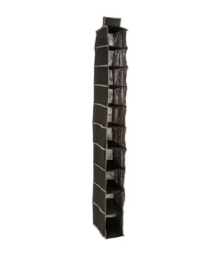 RANGE CHAUSSURES 10 CASES A SUSPENDRE