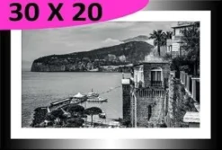TABLEAU 30 CM X 20 CM BAGUETTE NOIRE  VUE SUR MER